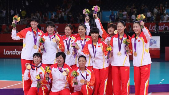 中国女子坐式排球队获伦敦奥运会金牌