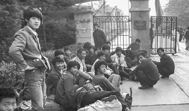 80年代在城市等活儿的农民工