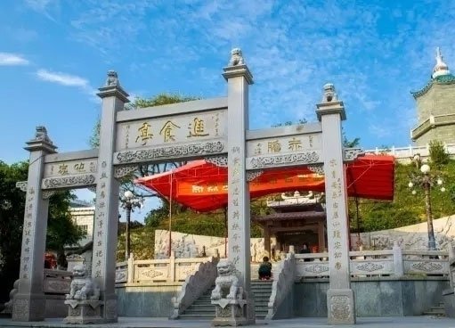 一个一直活在乡亲心里的王朝