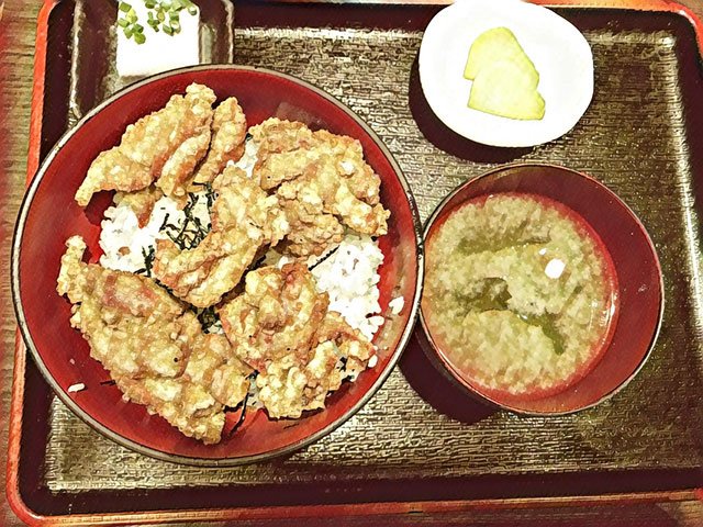 早稻田學生街的午間食堂