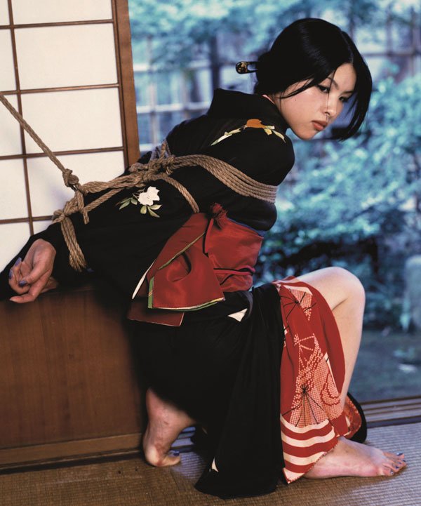 我爱的人死了，我却不得不活着