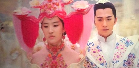 “塑料美学”无处不在 “塑料美学”无处不在