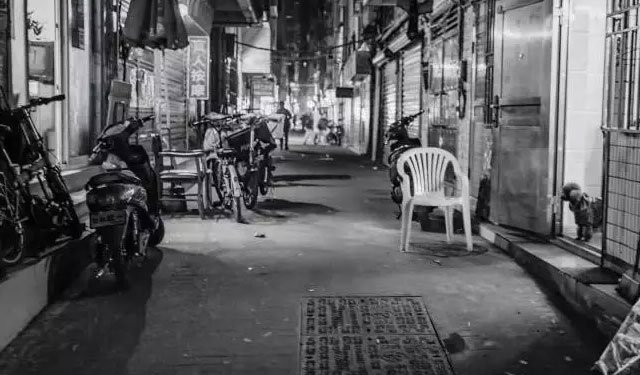 培根路上的茶与酒