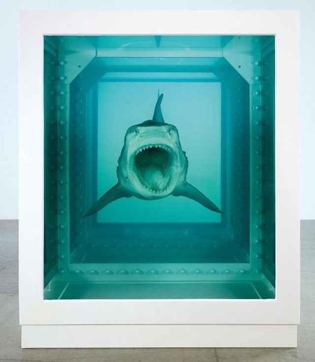 有人說他的作品噁心，但藝術能用胃來欣賞嗎