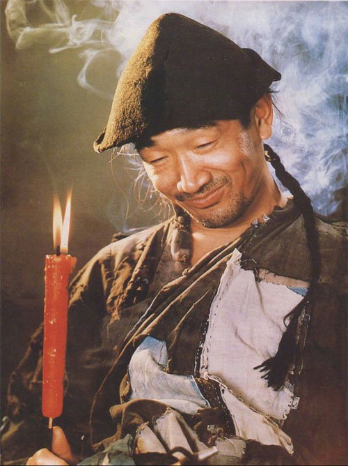 他只是做了其他笑星不屑做的事