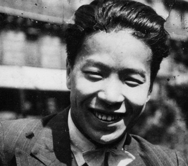 庞薰琹1929年在巴黎时的照片。 图片来源:艺术中国 庞薰琹1929年在巴黎时的照片。 图片来源:艺术中国