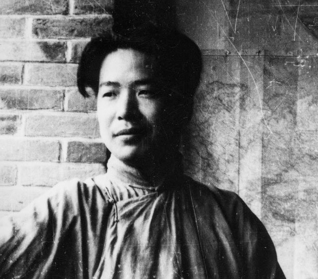 庞薰琹在成都 1943年 麦柯·苏立文 摄 庞薰琹在成都 1943年 麦柯·苏立文 摄