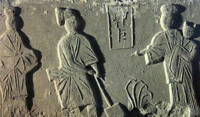 二十四孝中的“郭巨埋儿”故事,就是传统亲情价值序列的体现 二十四孝中的“郭巨埋儿”故事,就是传统亲情价值序列的体现