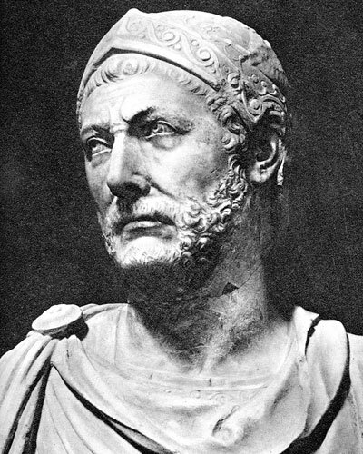 汉尼拔·巴卡(Hannibal Barca,前247年-前183年),北非古国迦太基著名军事家 汉尼拔·巴卡(Hannibal Barca,前247年-前183年),北非古国迦太基著名军事家