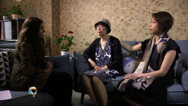 外景记者采访一位英国华人母女,母亲罹患癌症四期 外景记者采访一位英国华人母女,母亲罹患癌症四期