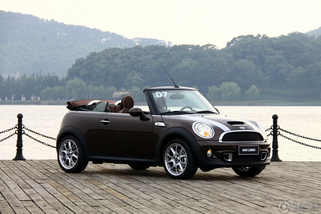 MINI CABRIO
