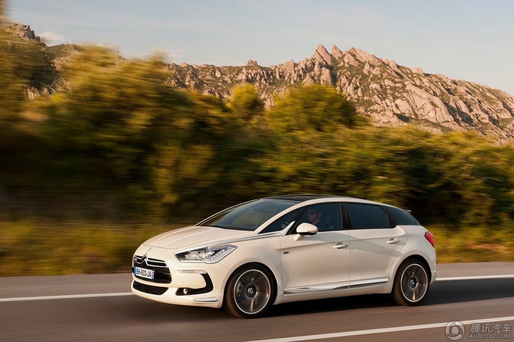 DS 5(进口)