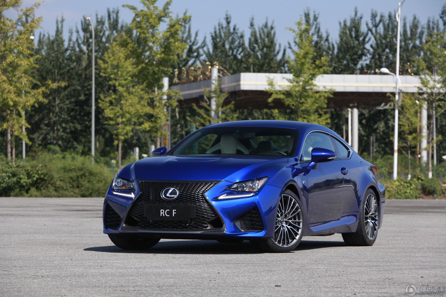 雷克萨斯RC F