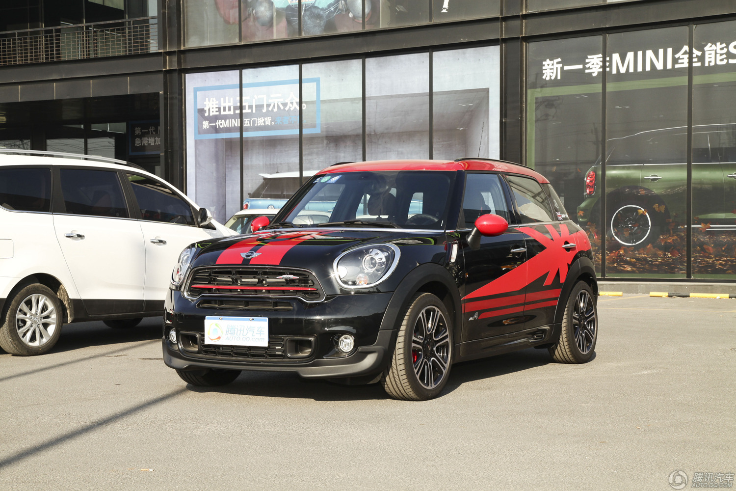 MINI JCW COUNTRYMAN