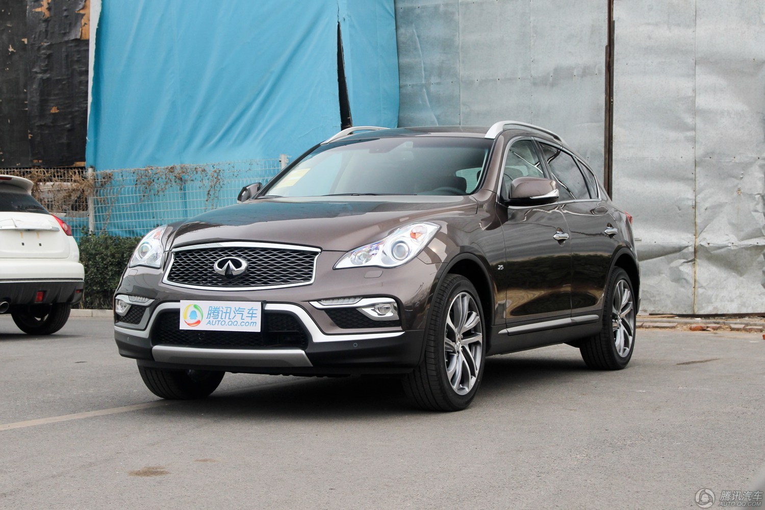 英菲尼迪QX50