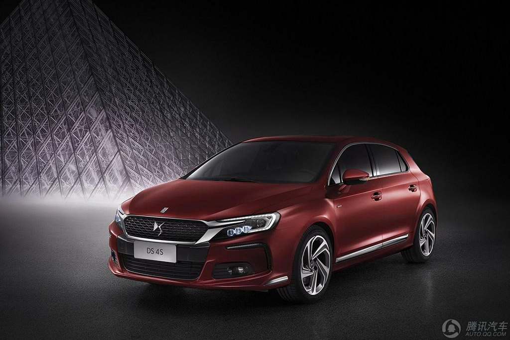 DS 4S