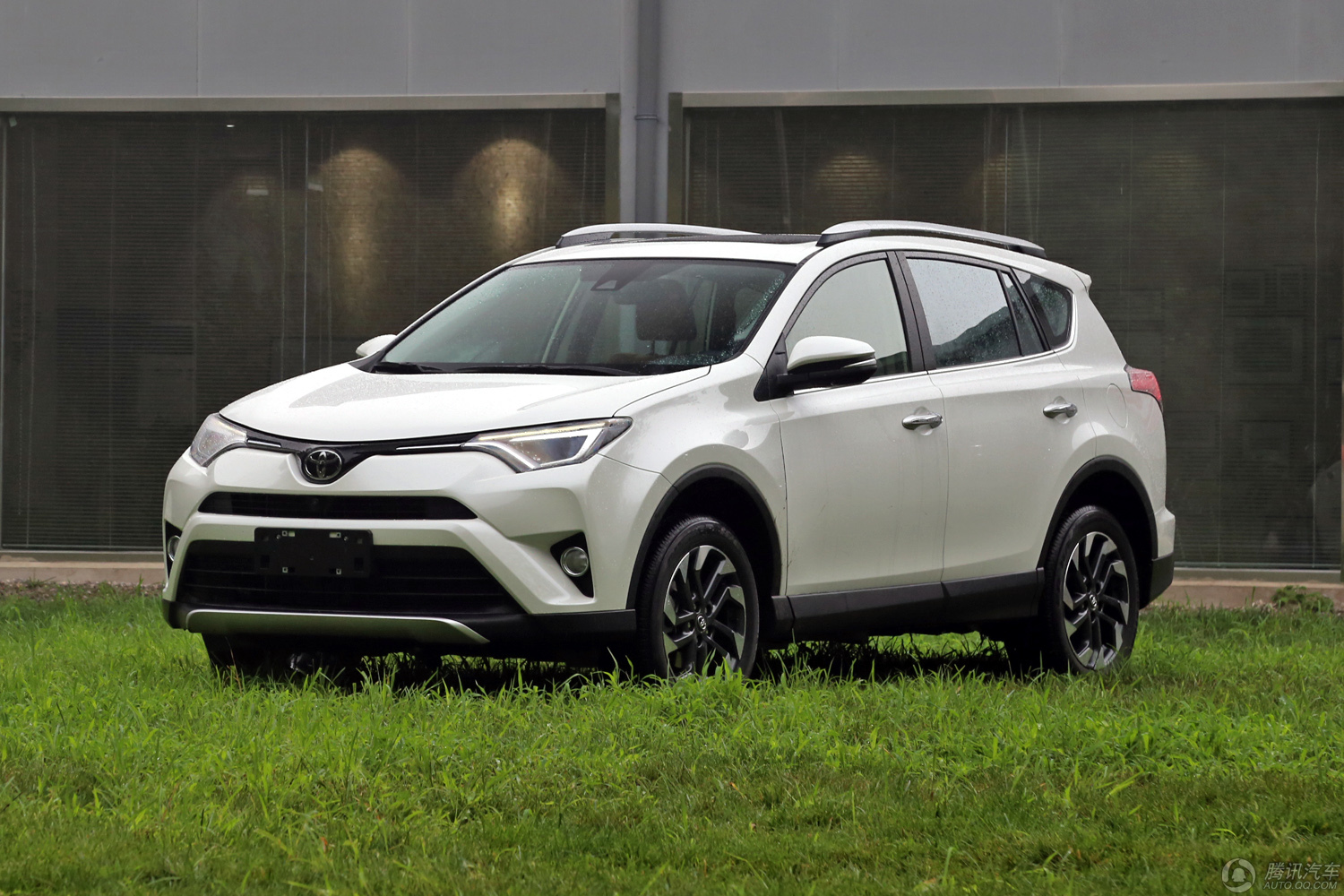 RAV4荣放