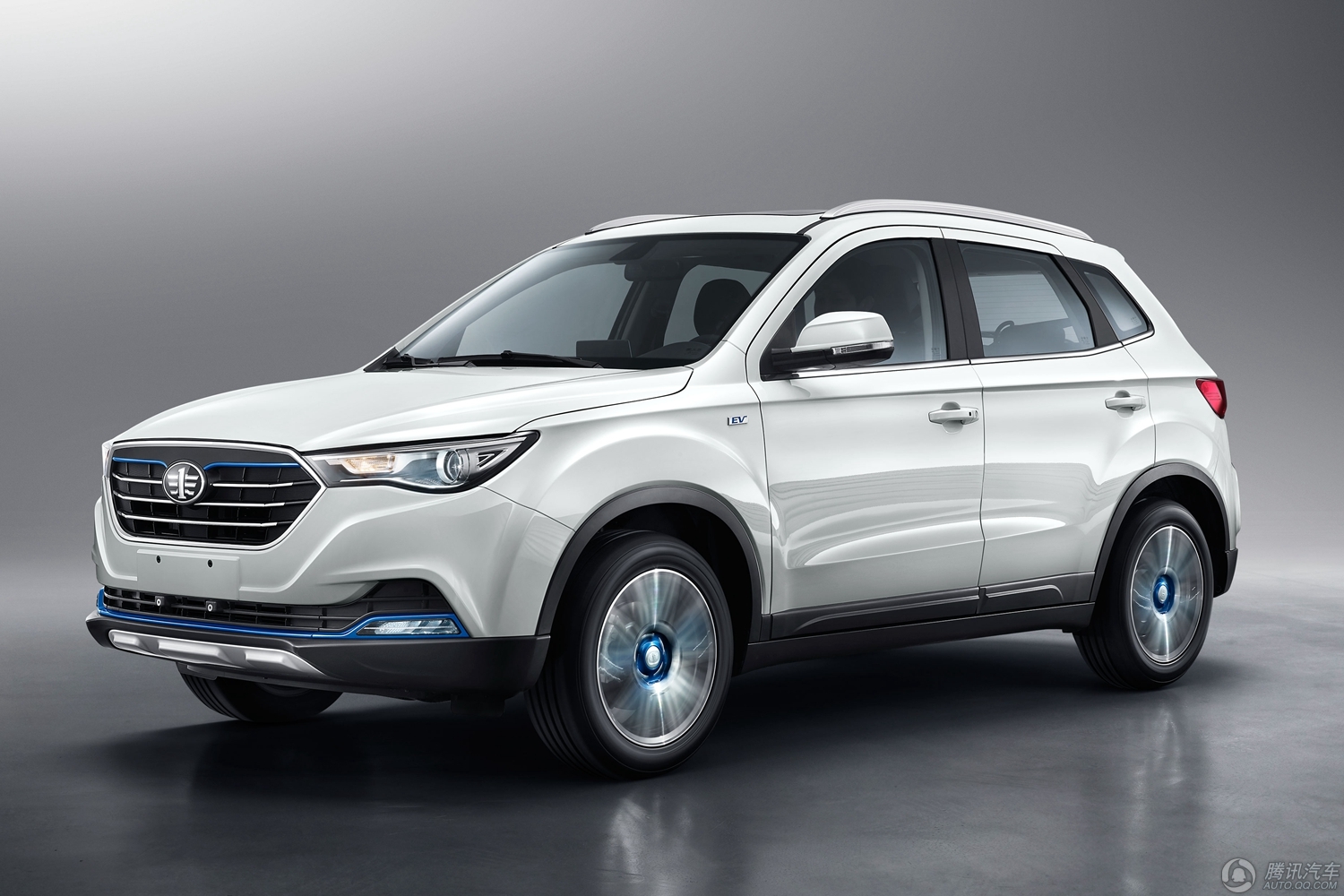 奔腾X40 EV