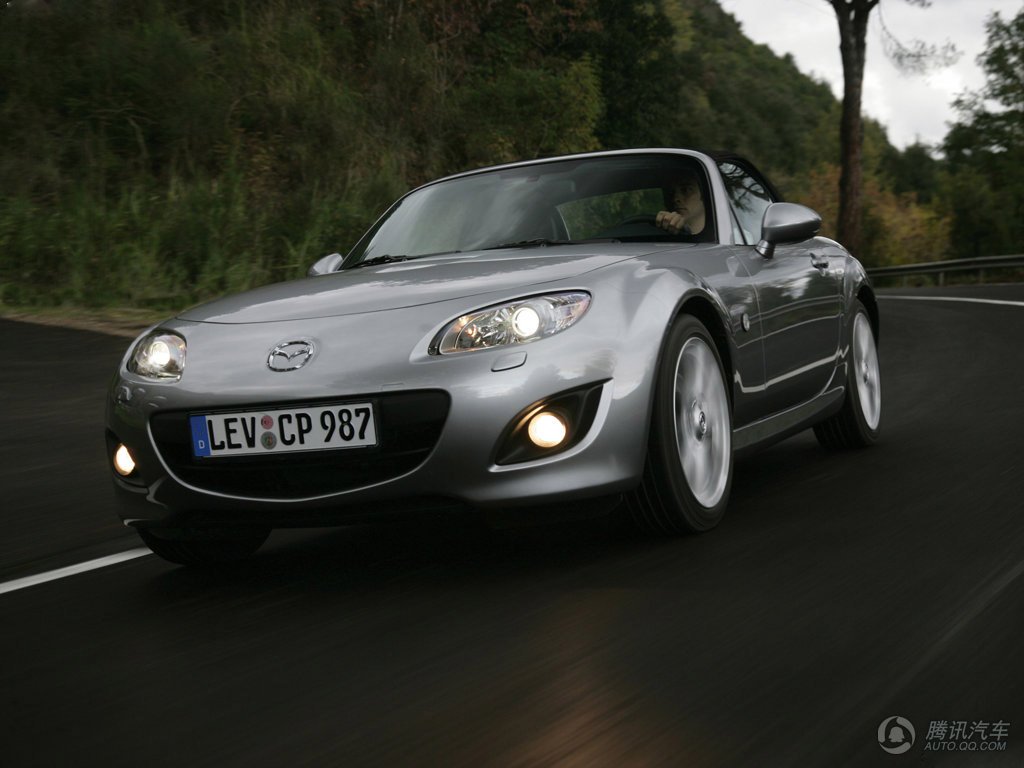 马自达MX-5