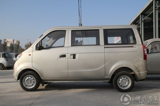 2009款 福仕达1.0mt 标准型 空调版 2009款 福仕达1.0mt 标准型 空调版