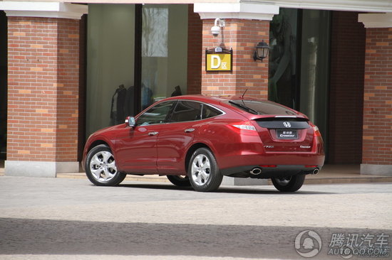 2012款 歌诗图 2.4L 试驾实拍