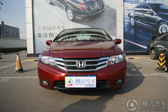 2012款 锋范 1.5L AT精英版