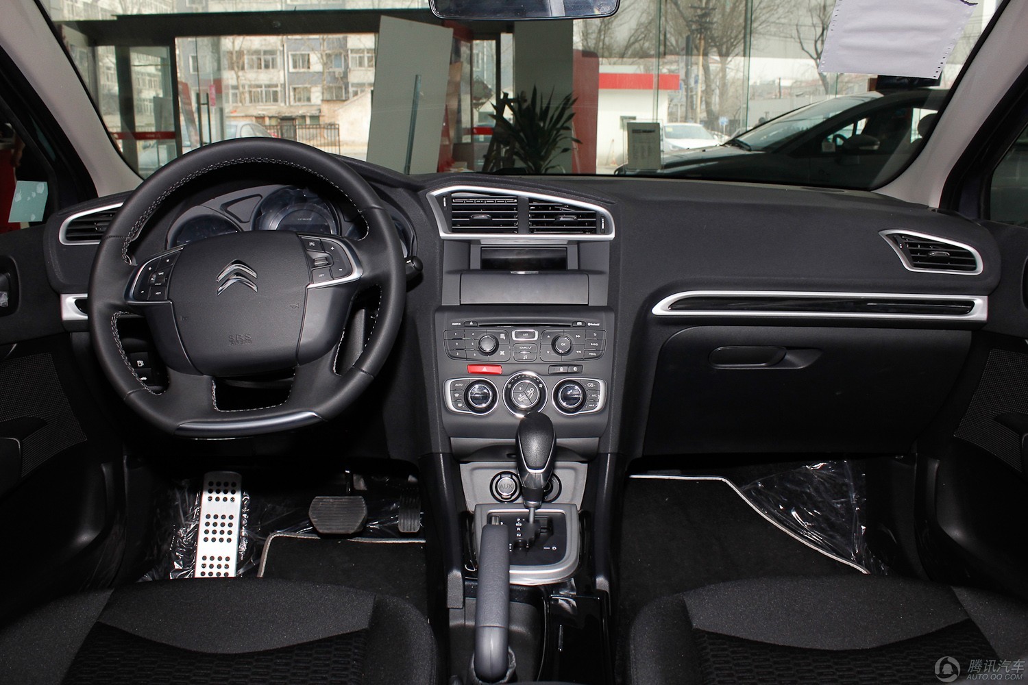 2013�� ѩ����C4 L 1.6THP �Զ������� (�����)