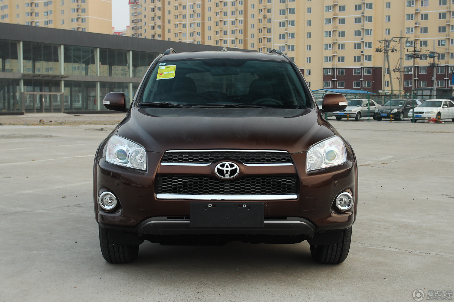 腾讯行情]上海丰田RAV4部分车型降2.6万