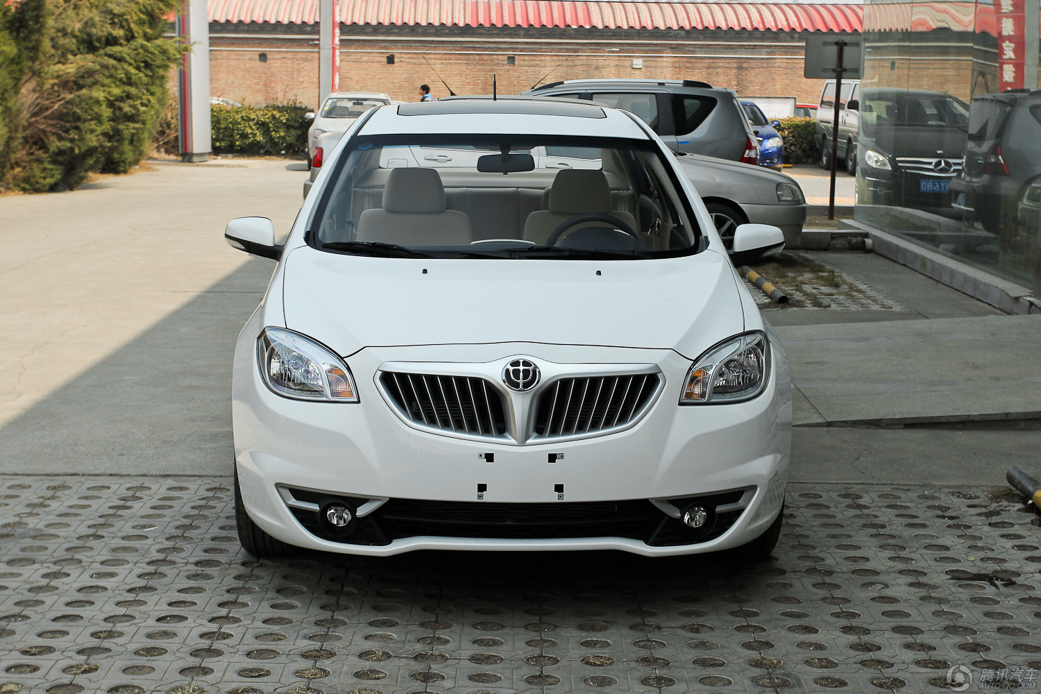 [腾讯行情]广东 中华H330现金优惠3000元