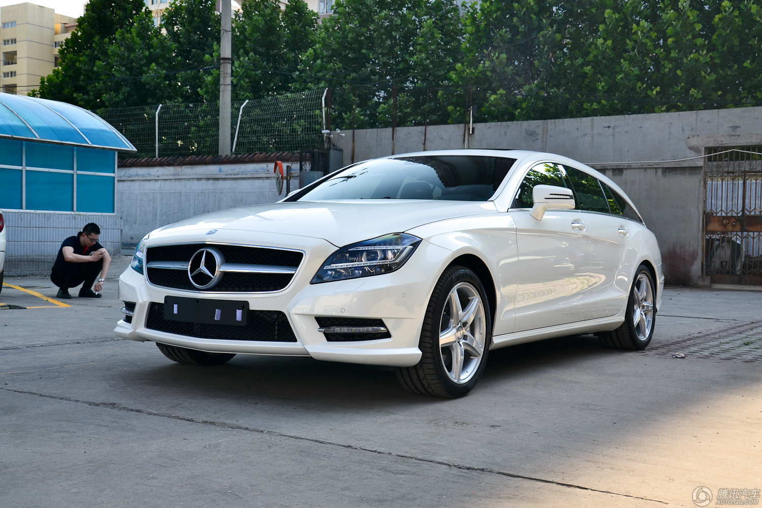 2013款 CLS350 猎装时尚型 钻石白