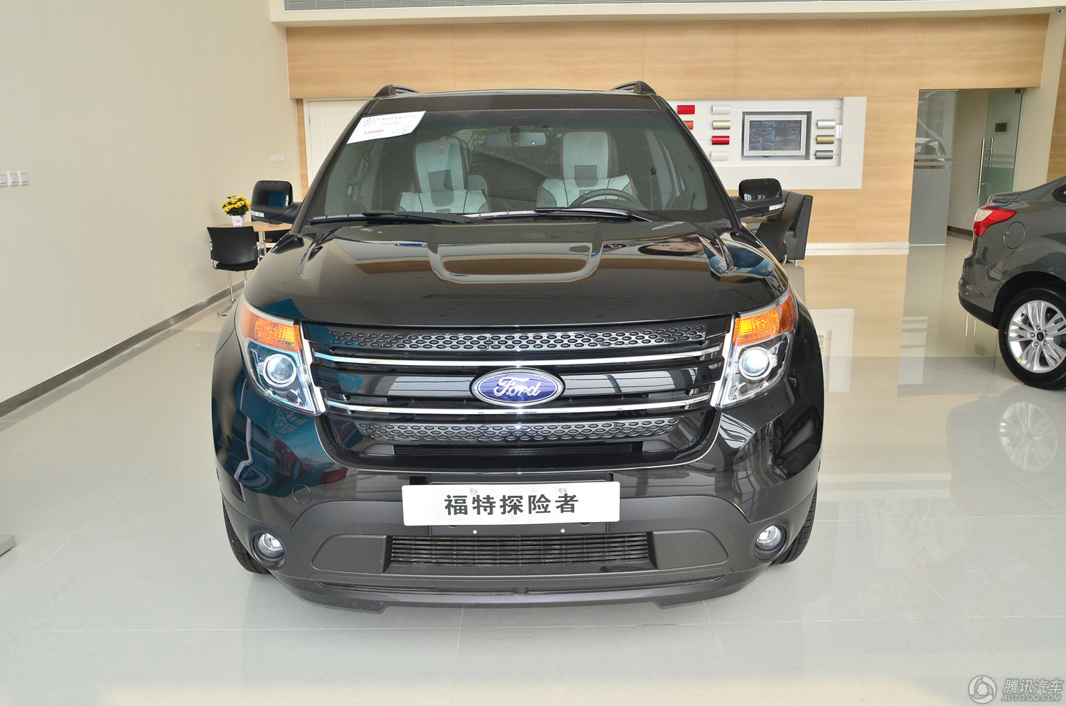 2013款 探险者 3.5L AT尊享型