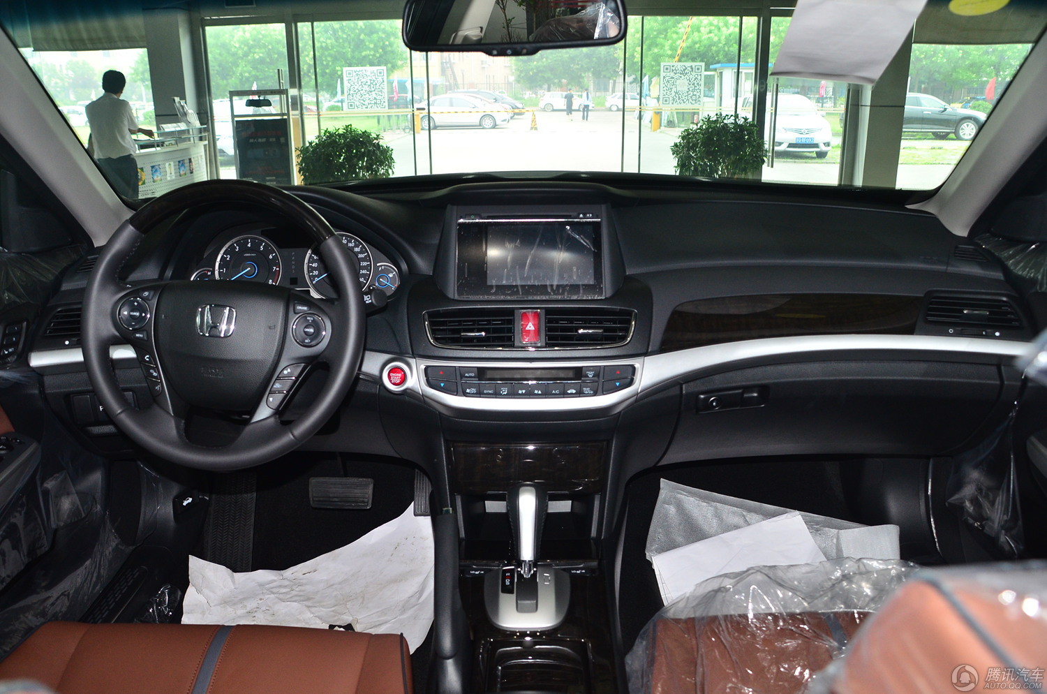 2014款 本田歌诗图 3.0L AWD尊贵版