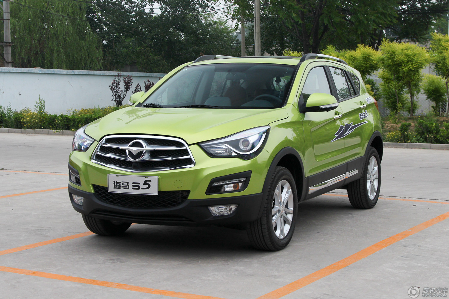 2014款 海马s5 1.6l mt智臻版