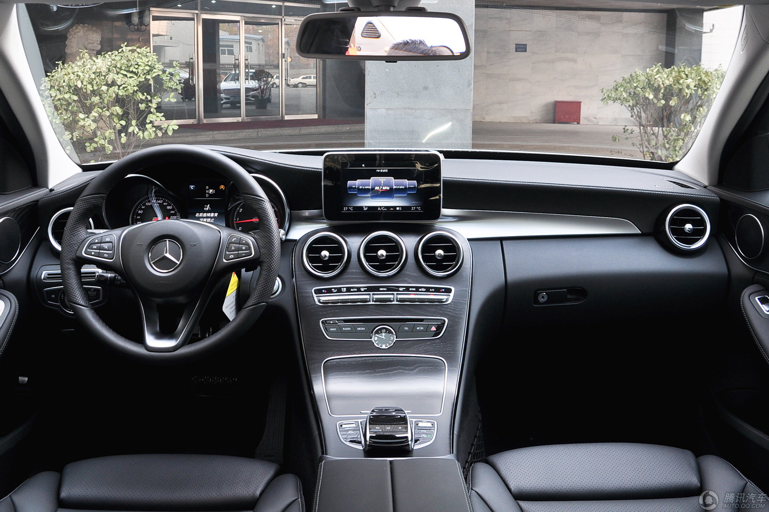 2015 YC C 180 L \