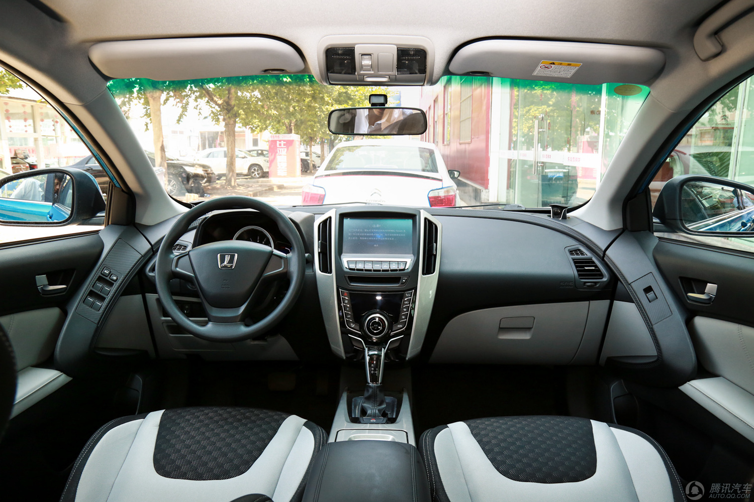 纳智捷 优6 suv 2015款 1.8t at魅力型