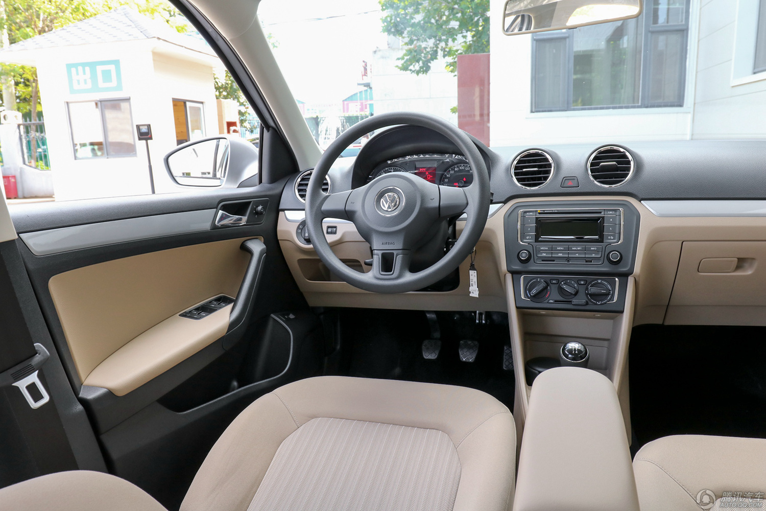  ݴ 2015 ʻݰ 1.6L MT