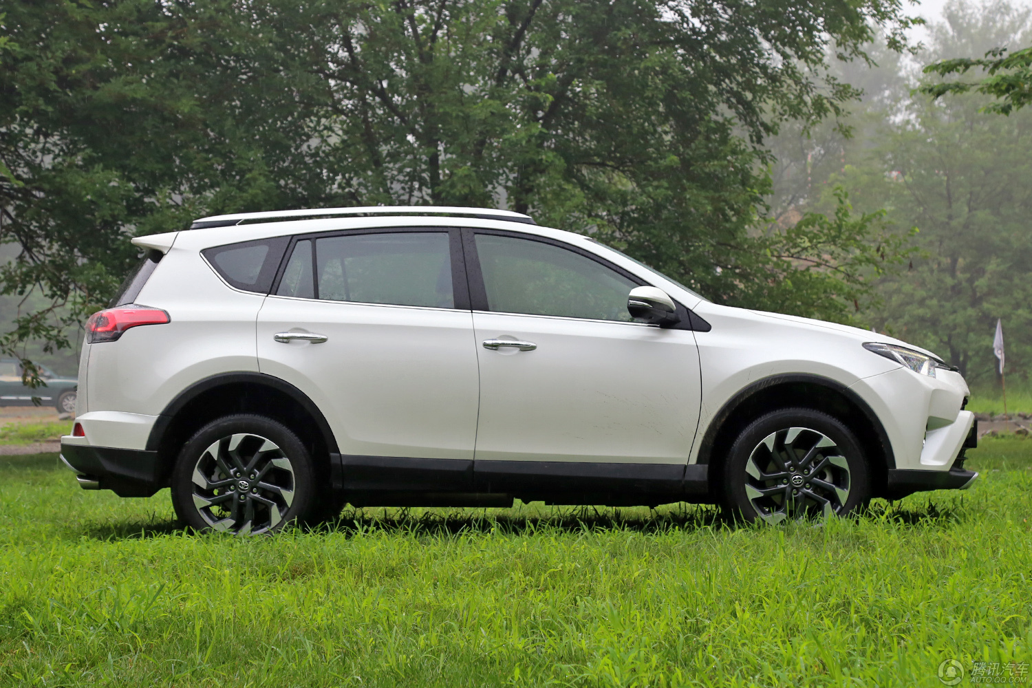 16款丰田rav4荣放 16款丰田rav4荣放尾箱垫