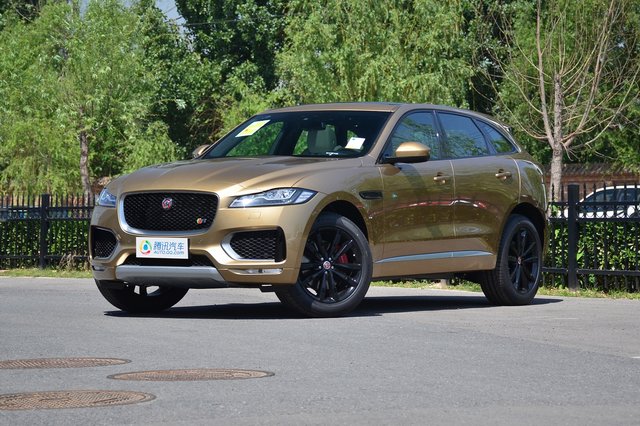 �ݱ�F-PACE 2016�� 3.0T AT �׷�������