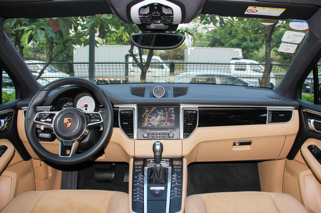 ��ʱ��Macan 2017�� Macan S 3.0T