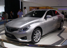 锐志 2013款 2.5V AT尊锐导航版
