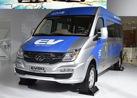 上汽大通V80 2017款 TEV80 货运短轴中顶_上