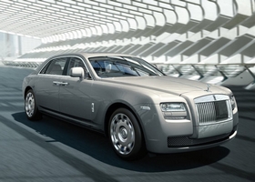 宾利中国售价高出美国3倍多 最高税率146%