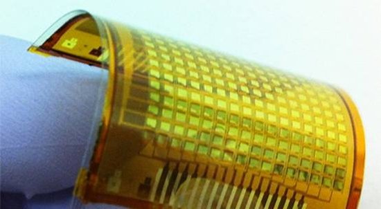 薄如纸片的电子触感皮肤让未来触屏无处不在