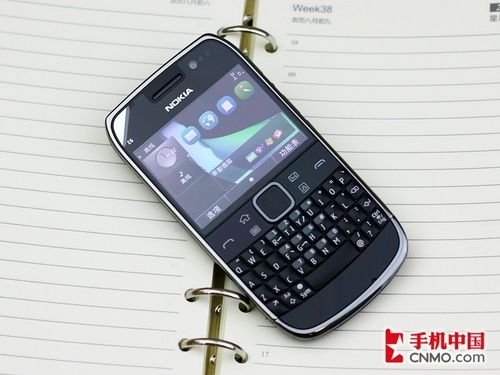 诺基亚E6稳步降价 全新Anna全键盘机
