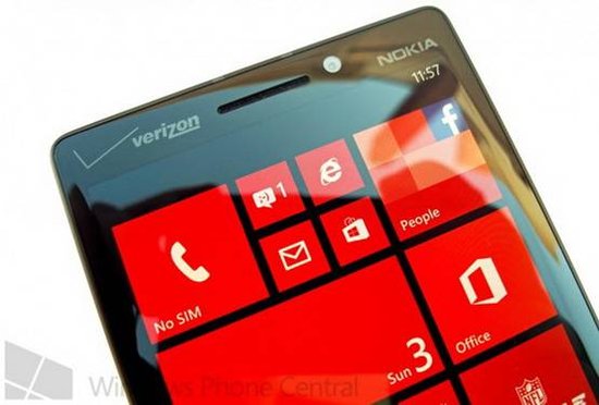 诺基亚8英寸平板曝光 Lumia 929真机亮相