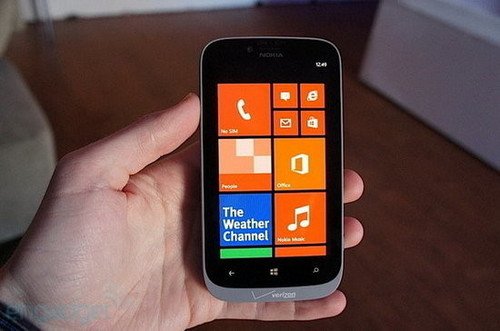 WP8新机诺基亚Lumia822 Verizon定制版