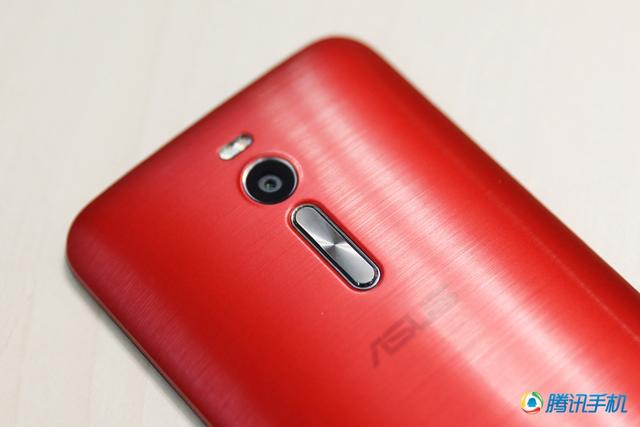 华硕ZenFone 2评测：有突破，也有不足