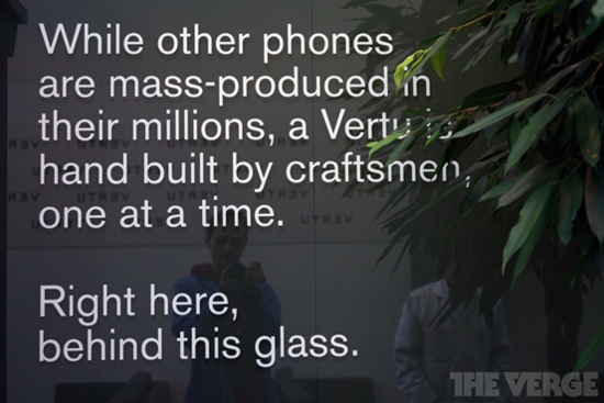 Vertu手机凭什么那么贵？看看生产线就知道了