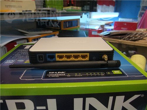 天线可更换 tp-link 150m无线路由器