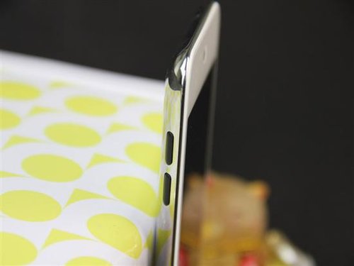 最真实一面 iPod touch4白色美图赏析